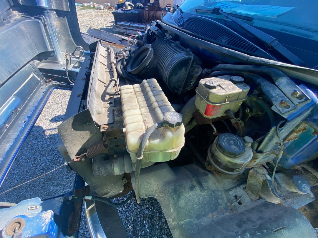 2003 CHEVROLET C5500 - Image 14